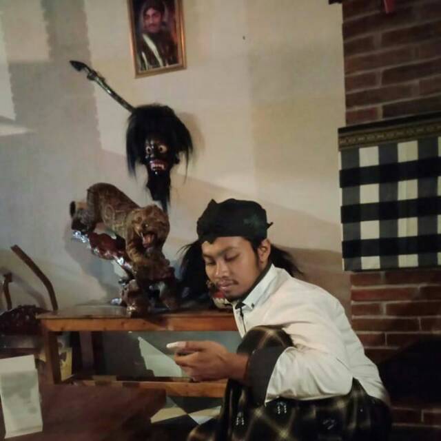 tolabudin085713036576