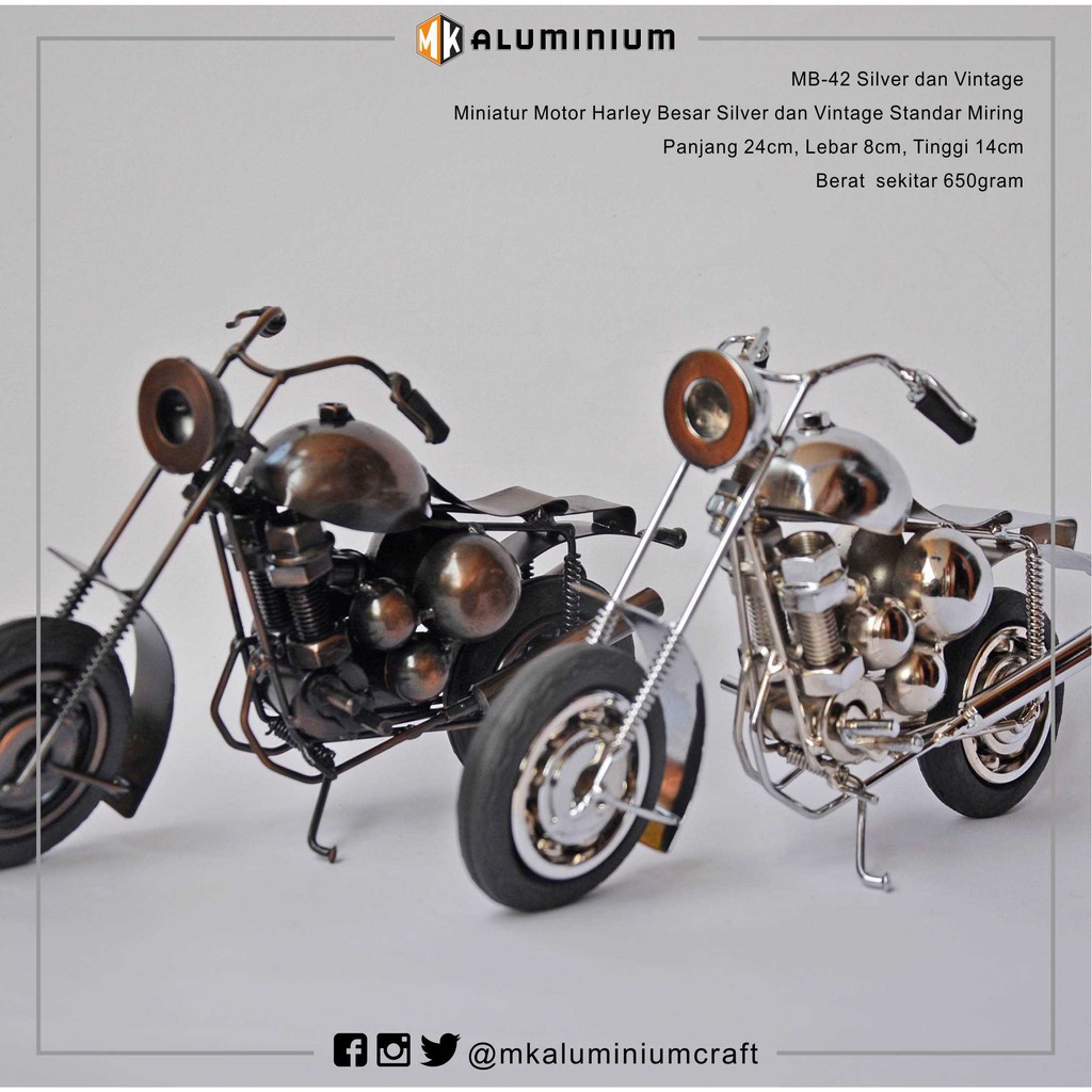 Sepasang Miniatur Sepeda Motor Harley Moge Besi - Herley Logam Silver & Hitam Besar Standar Samping