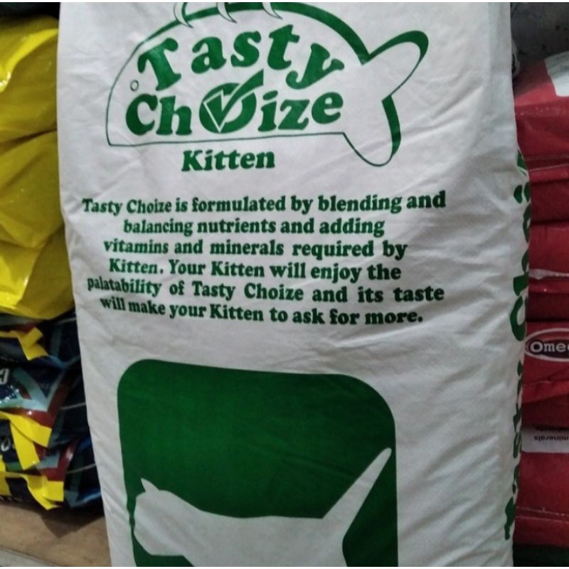 Grab Gojek Only makanan kucing tasty choize kitten 20 kg