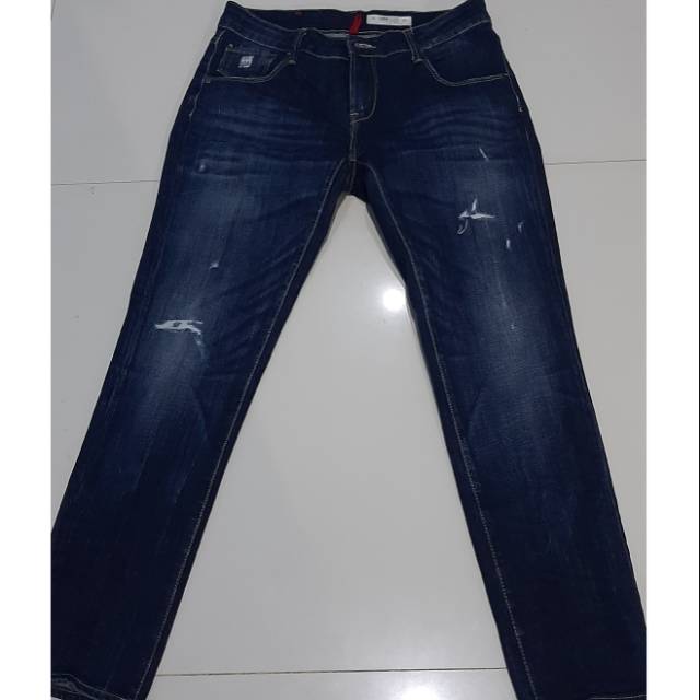 Celana jeans wanita merk logo size xl preloved