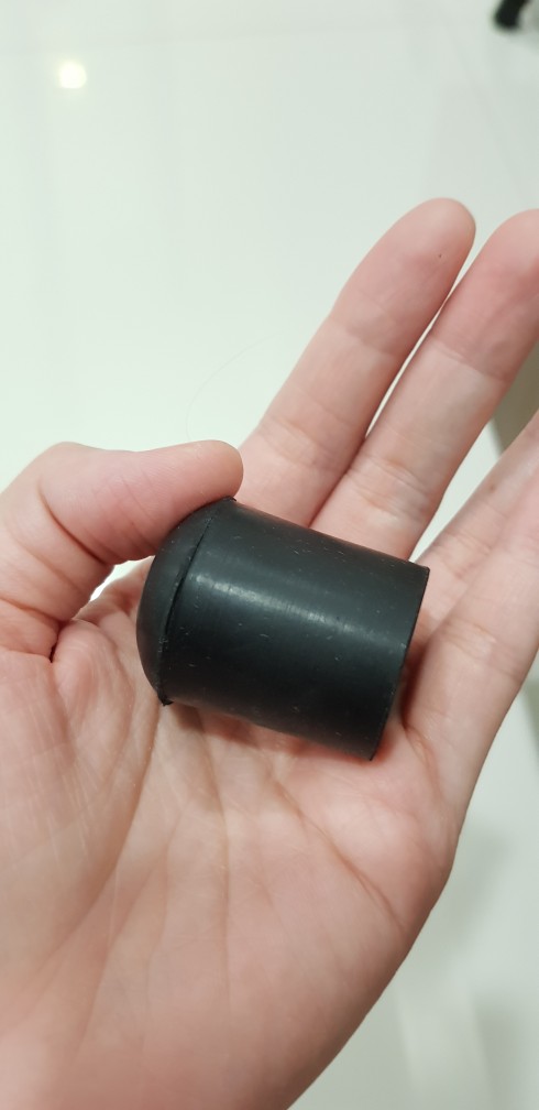 Kaki Karet Kursi Chitose 7/8