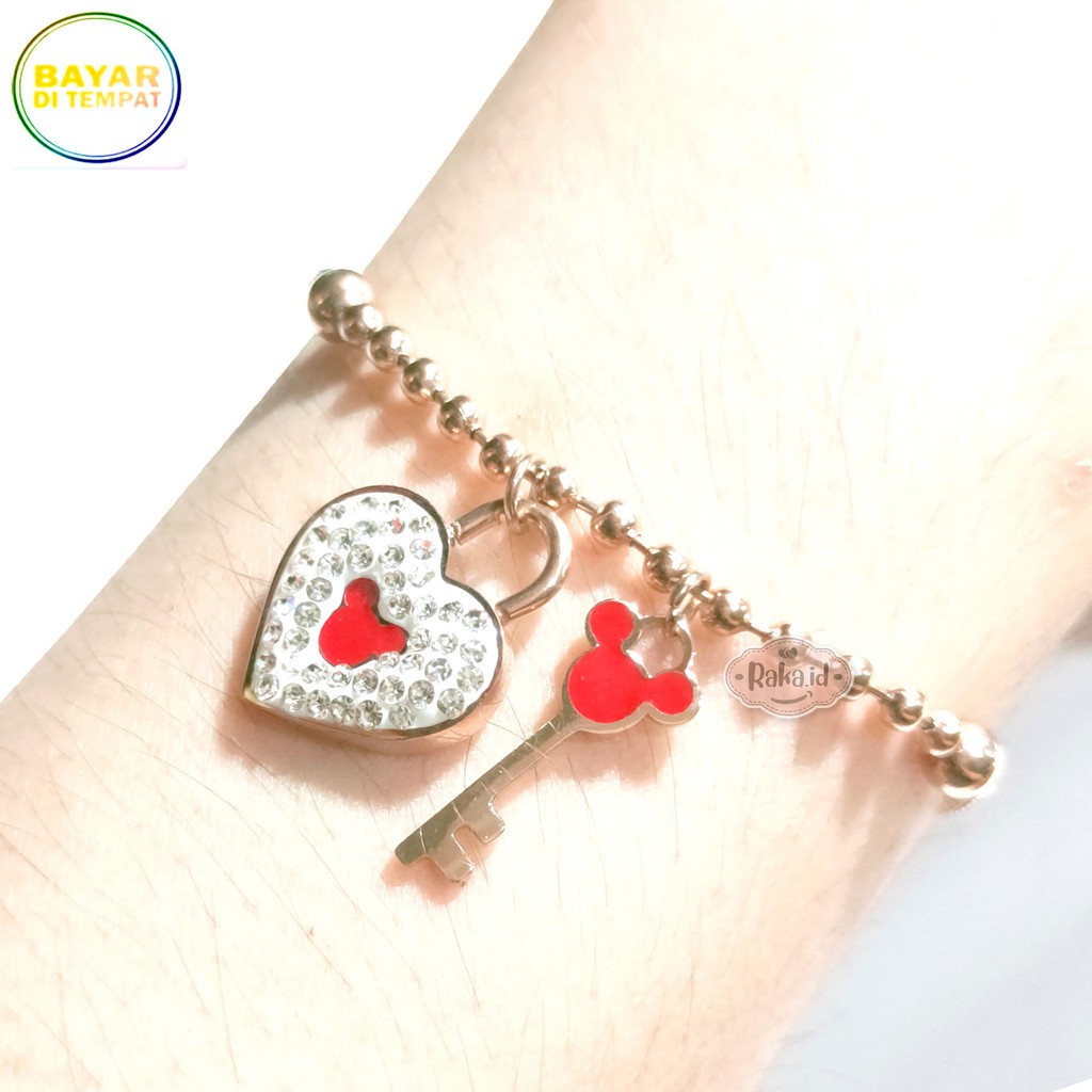 Raka Acc - Gelang Tangan Titanium Gelang Tangan Wanita Serut Love Kunci Mickey Perhiasan Wanita 504