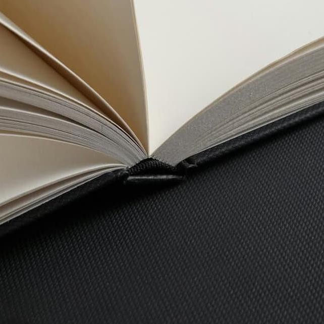 

Best!!-043 Potentate Hard Cover Sketch Book A5 100 GSM 110 Sheets