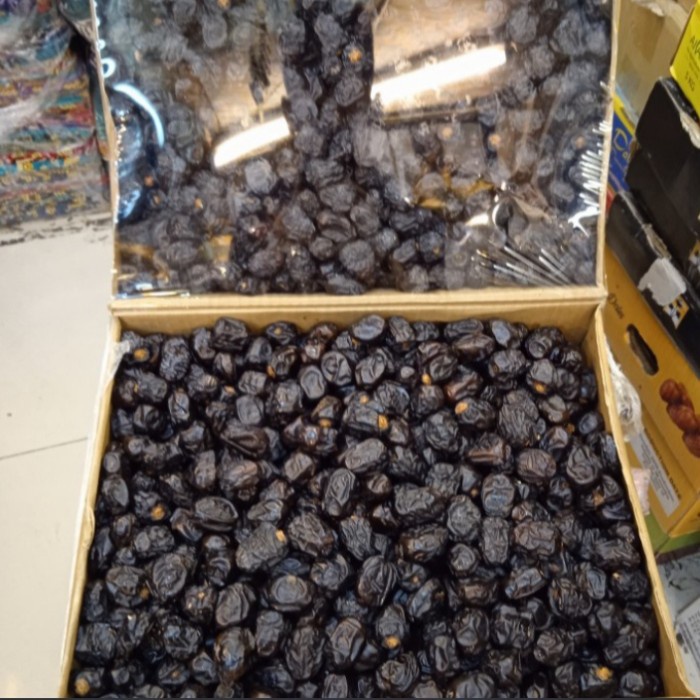 

Kurma Terbaru - Kurma Ajwa 5Kg Original Grade A Best Quality /Kurma Ajwa Madinah Dates