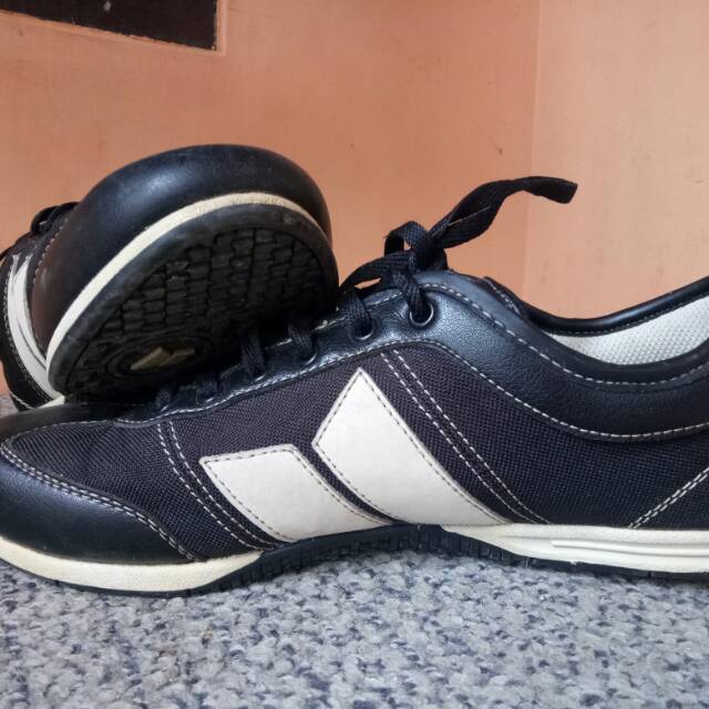 Macbeth Brighton Black Cement 2nd