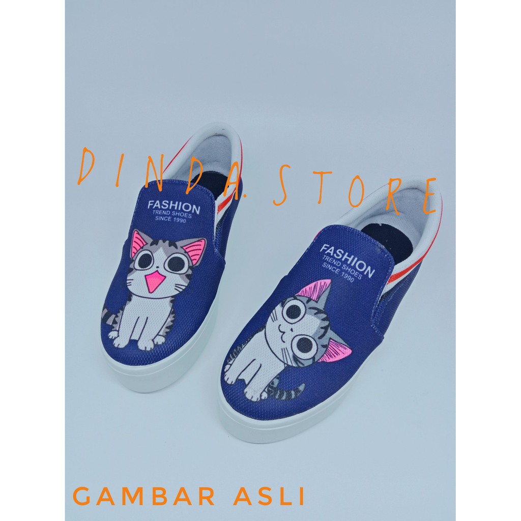 Fiadi Sepatu Wanita Slip On Cat Cute Printing Murah - Dongker Dan Putih