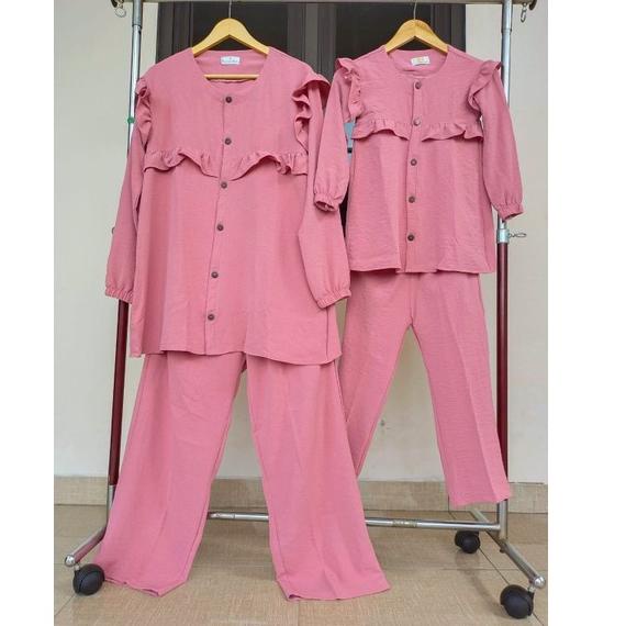 Pasti Murah.. Baju One Set Setelan Cringkel Kringkel Airflow Stelan Celana Kulot Dan Tunik Wanita Couple Ibu Dan Anak Perempuan Muslim Terbaru Kekinian 09