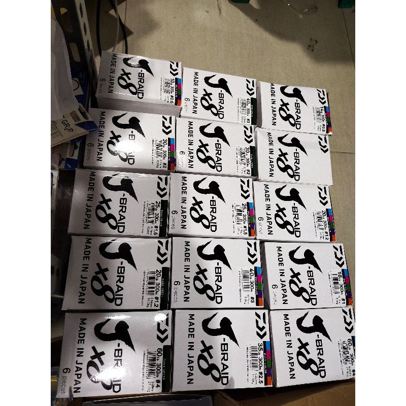 senar pancing pe braid daiwa j braid x8 300m kardus putih