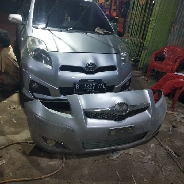 aksesoris MOBIL BODYKIT Toyota Yaris bakpao upgrade trd GRATIS REFLEKTOR