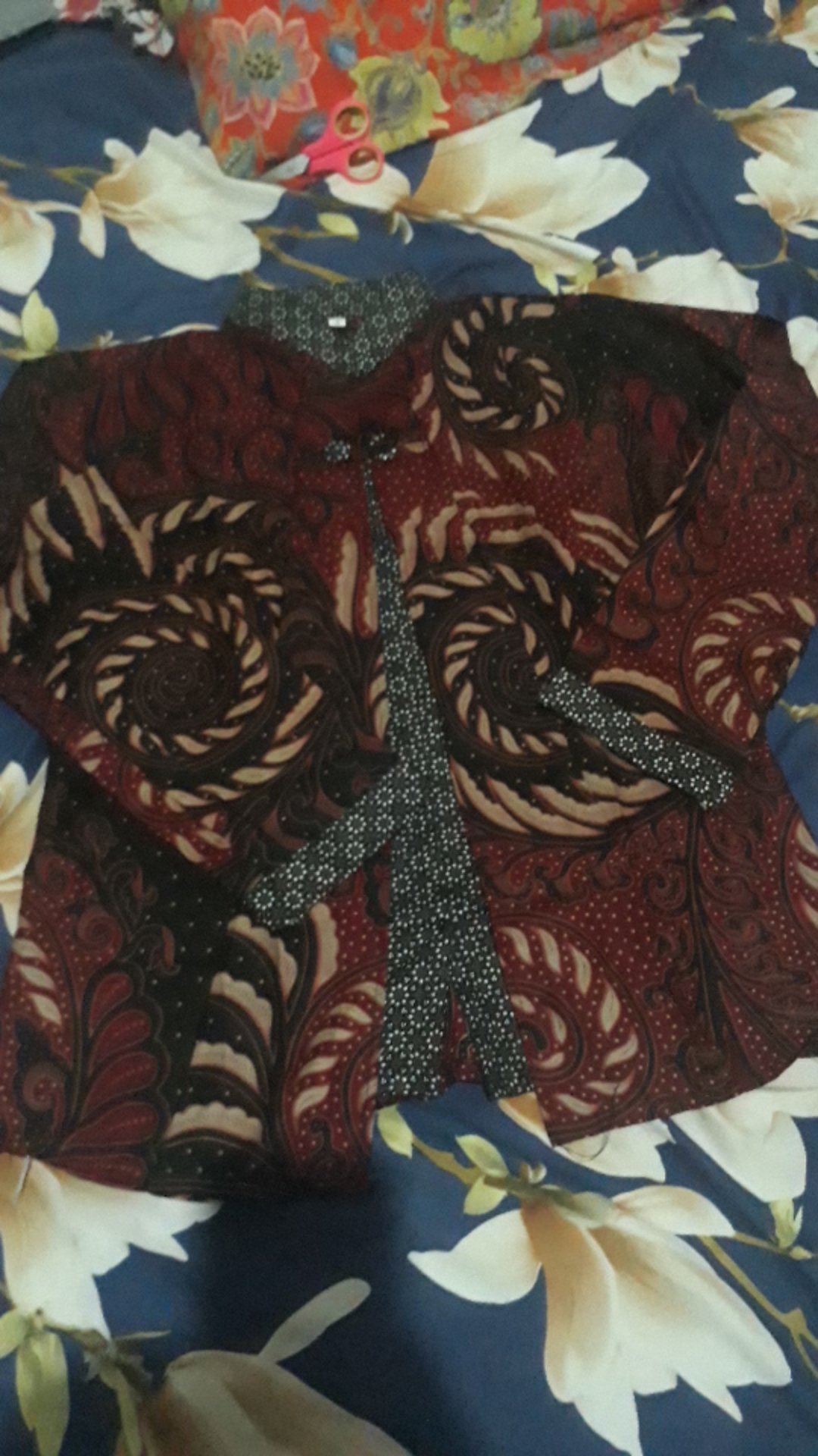 Atasan Batik Wanita/ Blouse Batik Wanita Bolero Lengan Panjang