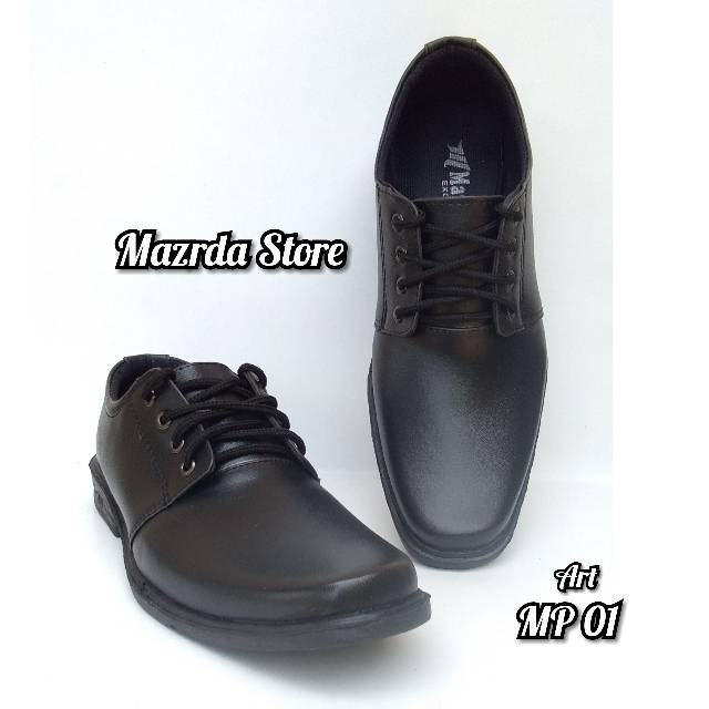 Sepatu pantovel pria hitam /pantovel semi kulit sintetis /sepatu terlaris