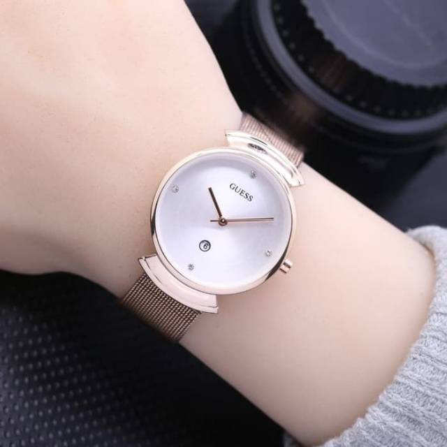 Jam Tangan Wanita New Guess Rantai Pasir Murah