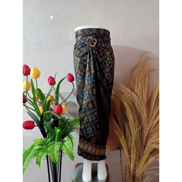 rok lilit batik / rok lilit batik kain lilit murah / lilit batik modern / 20 motif-ayunda