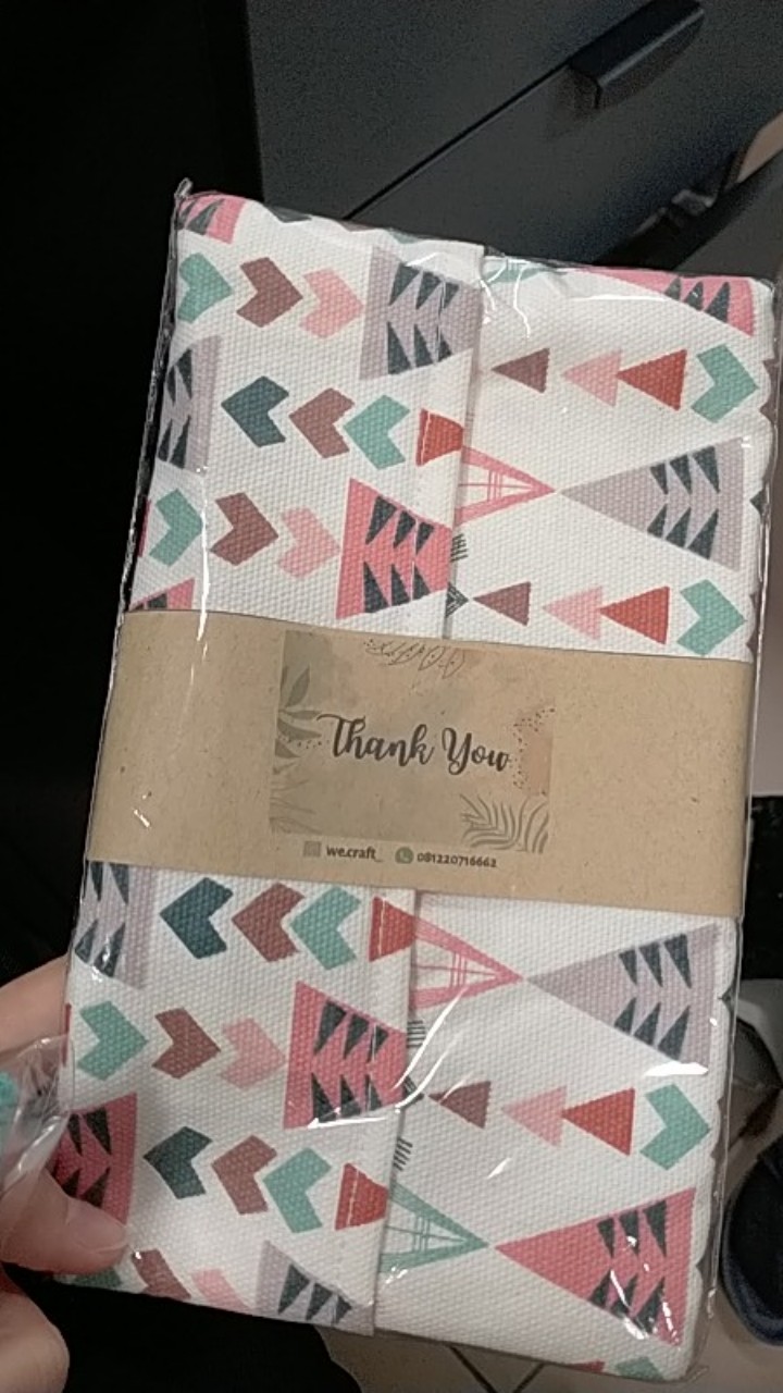 Souvenir Tempat Tissue