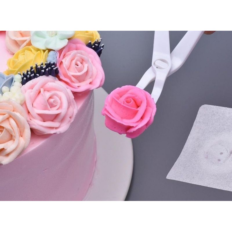 

Gunting Untuk Butter Cream Gunting Untuk Menghias Kue Tart