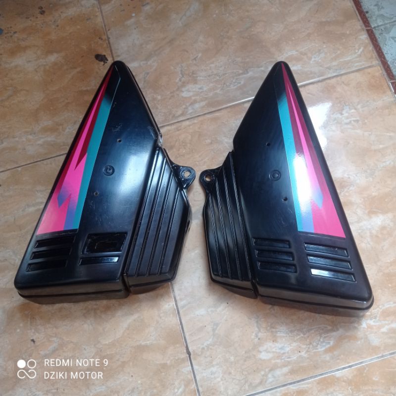 Bok Box aki Accu Yamaha RX SPECIAL ORIGINAL SET