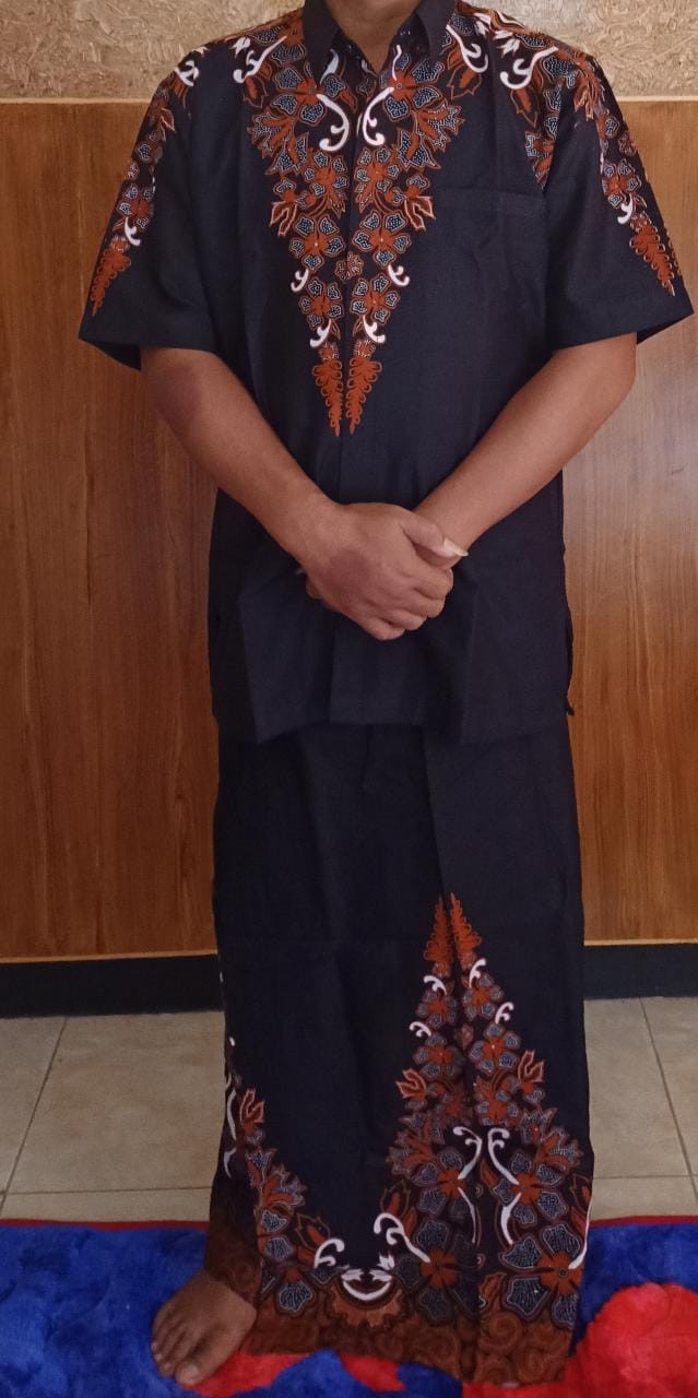 Setelan Celana Sarung & Kemeja Koko Batik Solo (free Gift) Eksklusif