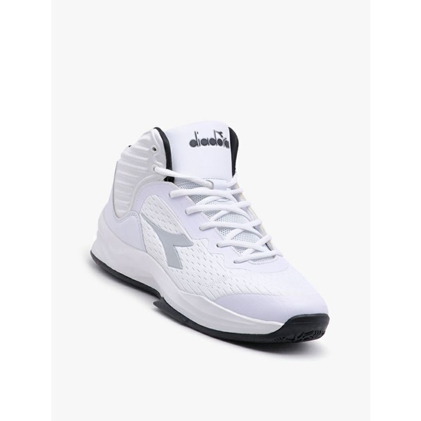 diadora basketball shoes