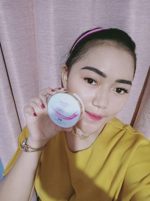 Marwah Skincare UV Bright Cushion Skin Treatment Original Alas Bedak Cair Untuk Wajah Glowing