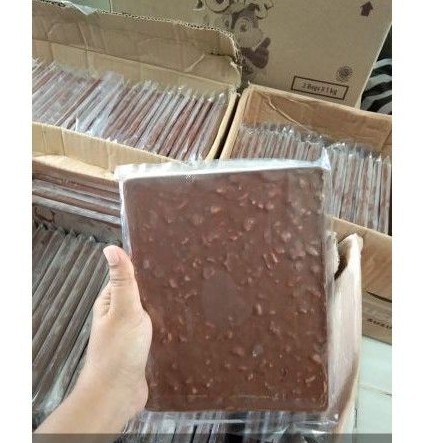 

Coklat Delfie Blok