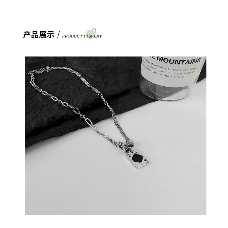 Manis gaya sederhana square black Peach liontin kalung untuk wanita in niche desain baja titanium ka