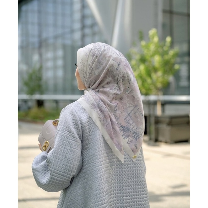 ((SOLD)) BS New York 3 Courage Buttonscarves NEW YORK Series BS NY SERIES Hijab Square Segi Empat Vo