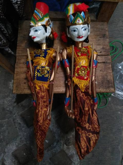 TERMURAH! SEPASANG WAYANG GOLEK RAMA SHINTA BATIK 3D COUPLE 30x8 cm PAJANGAN HIASAN DEKORASI DINDING