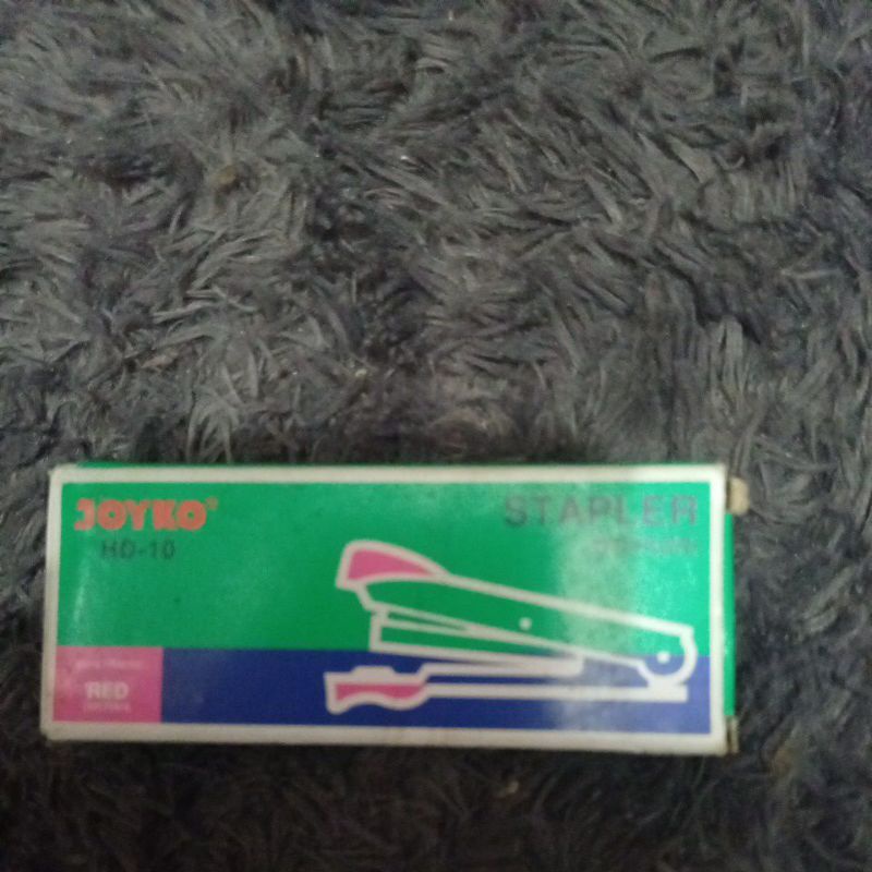 

staples/stapler kecil joyko