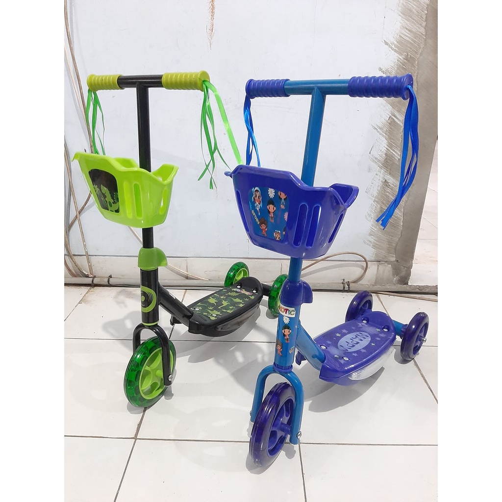 OTOPED SKUTER ANAK EXOTIC ST-8125 MUSIK DAN LAMPU