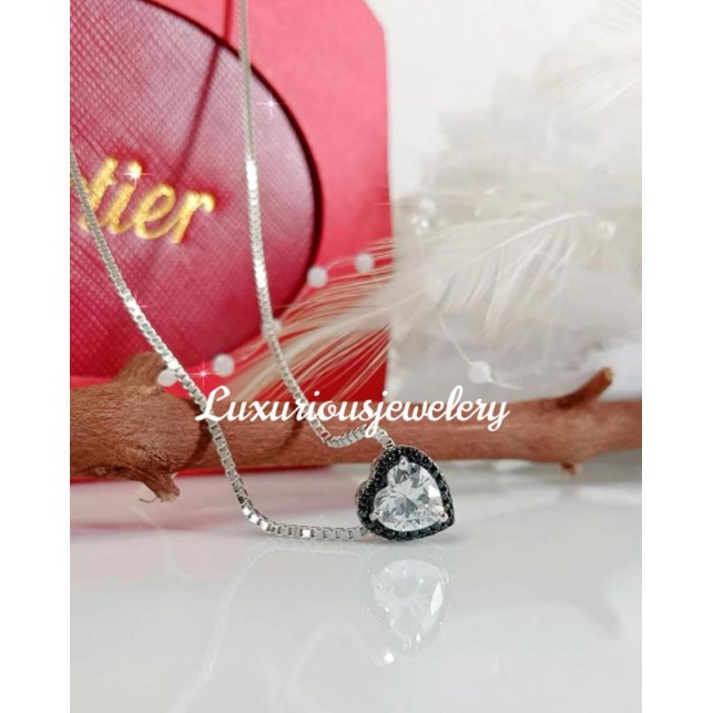 Kalung Love Mixblack Replika Berlian