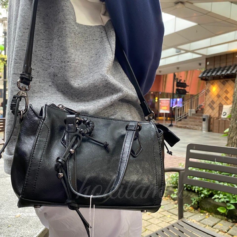 TAS Z*RA-TAS SELEMPANG WANITA- Z*RA CROSSBODY BAG WITH PULL TAB