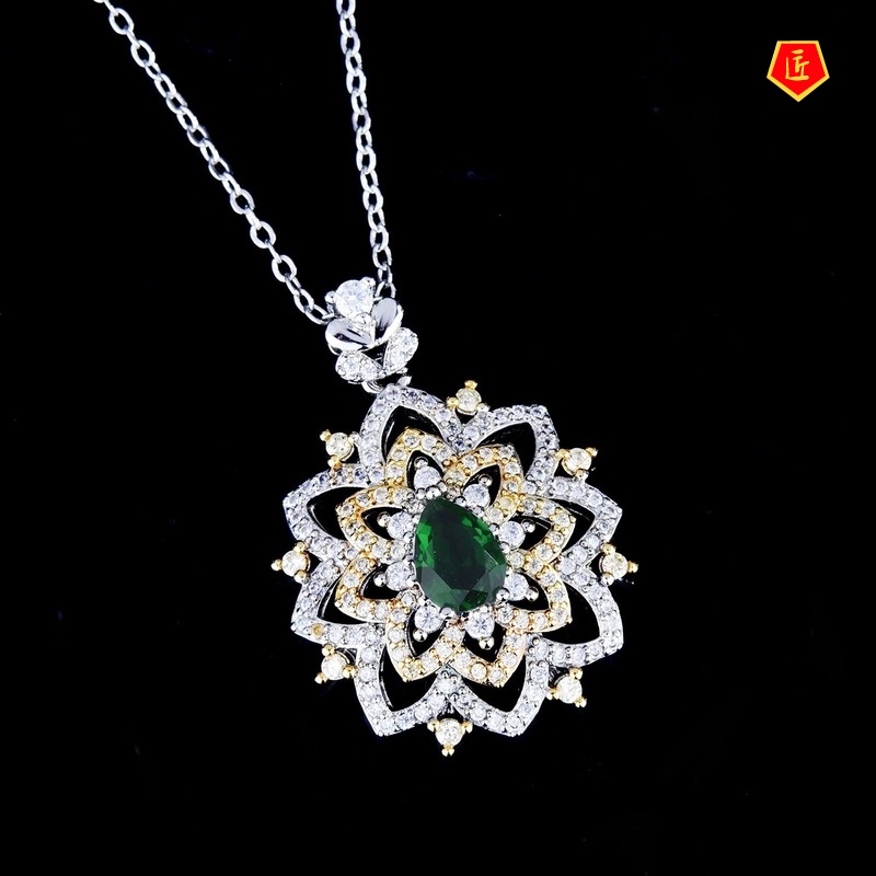 Lace Two-Color Emerald Pendant Luxury Micro-Inlaid High Carbon Diamond Necklace for Women