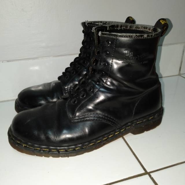 dr martens 1460 made in china