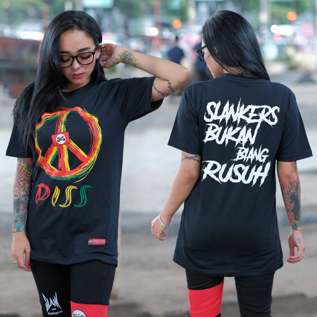 ᵇˡᵘᵉˢ ᶜˡᵒᵗʰ14 Kaos slank - Piss || FREE STIKER