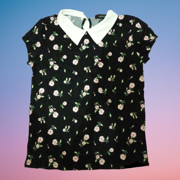 Atasan Wanita Motif Bunga