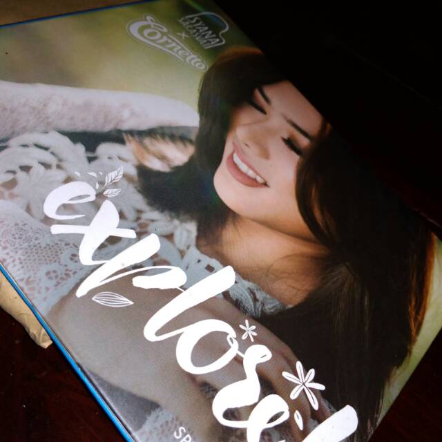 CD ALBUM Isyana Sarasvati "EXPLORE"