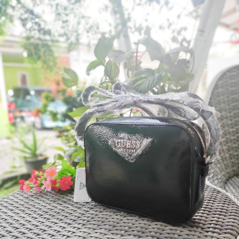 Guess Kamryn Camera Bag Sling Bag