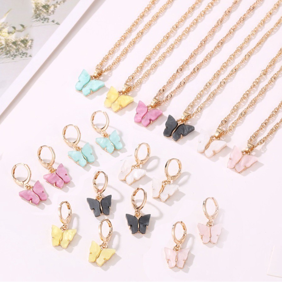 SET Kalung + Liontin + Anting KUPU-KUPU WARNA Korea Fashion Wanita Butterfly Rantai Titanium Alloy