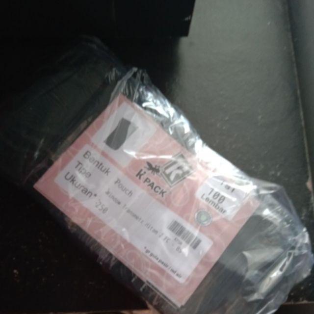 Standing Pouch Window Hitam Doff 250gr (13x20,5cm) Zipper - 100pcs