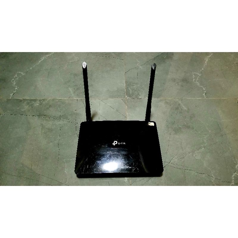 TP-LINK TL-MR6400 300Mbps Wireless n 4G LTE Router TP LINK TL MR6400 (bekas)