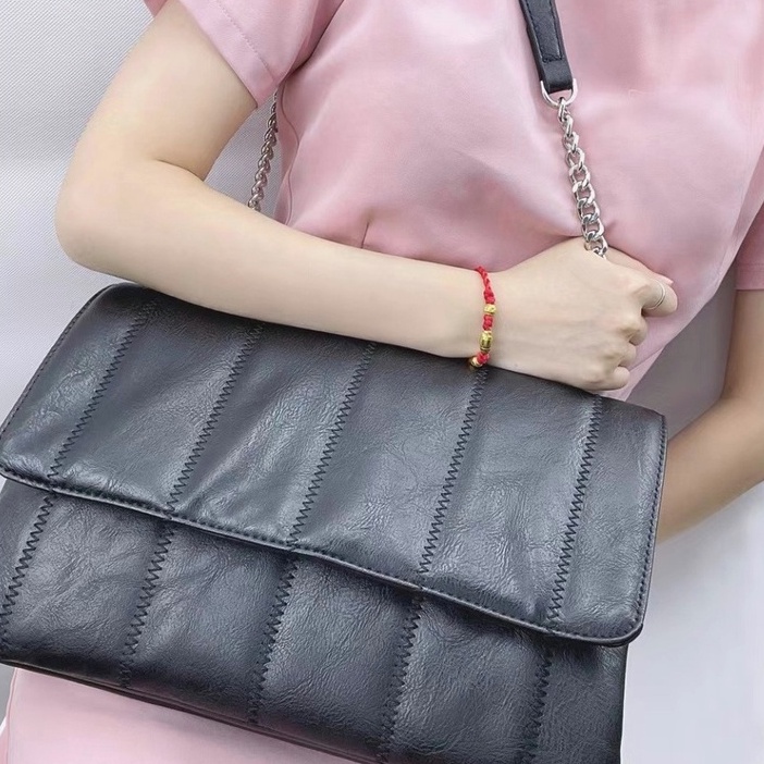 Shoulder bag wanita tas bahu wanita crossbody bag hand bag wanita tas wanita kekinian tas kulit wanita tas wanita import tas fashion wanita tas wanita terbaru tas import wanita COD tas wanita branded tas wanita murah