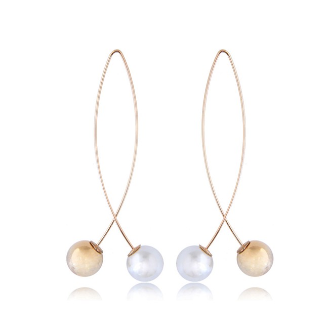 LRC Anting Gantung Simple Gold Color Pearl Decorated Earrings