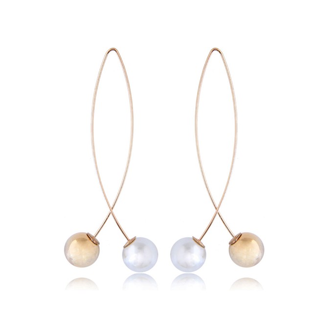 LRC Anting Gantung Simple Gold Color Pearl Decorated Earrings