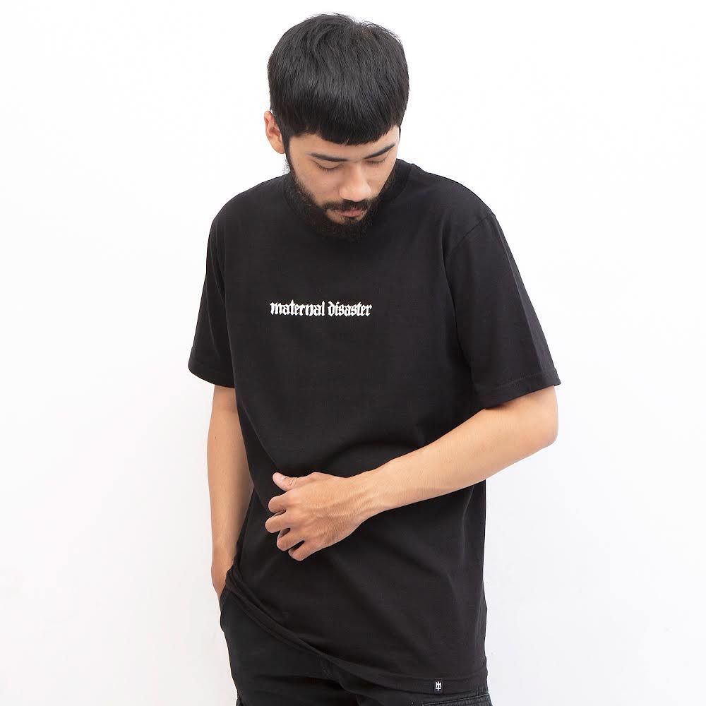 MATERNAL DISASTER KAOS CASUAL PRIA DAN WANITA "CHAR" - Hoops Banjarbaru