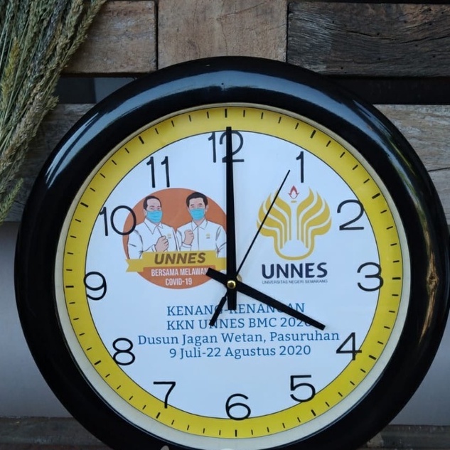 jam dinding custom,jam dinding murah,souvenir jam dinding