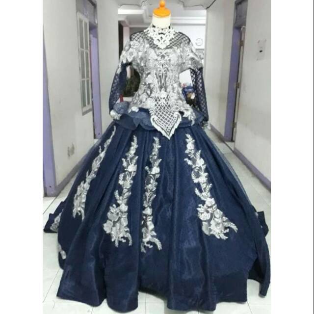 Gaun Pengantin Modern Barbie Warna Biru Dan Silver Warna Dan Size Bisa Request