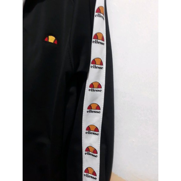 jaket tracktop casual ellesse