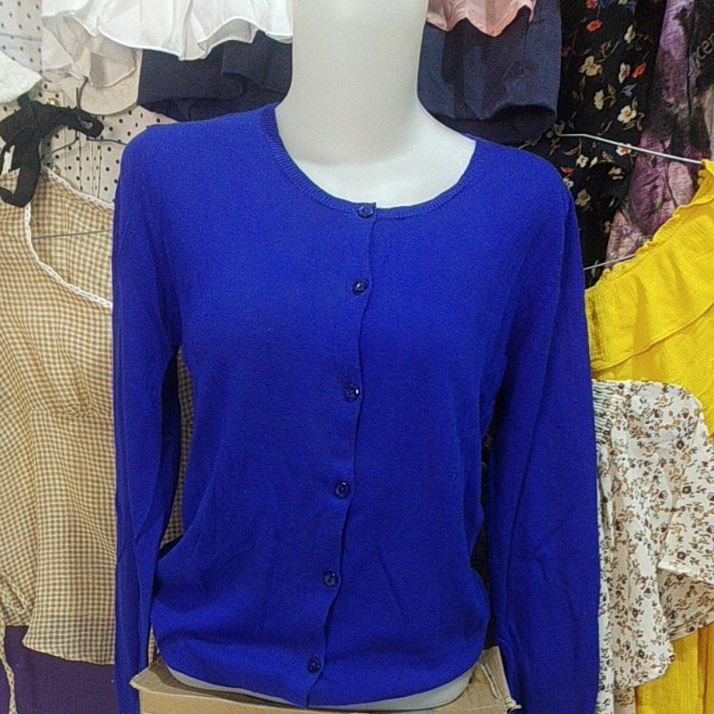 cardigan rajut biru