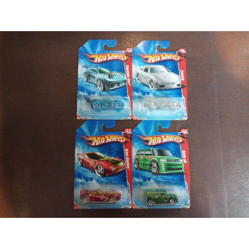 Hot Wheels Race World Set (4 Pcs)