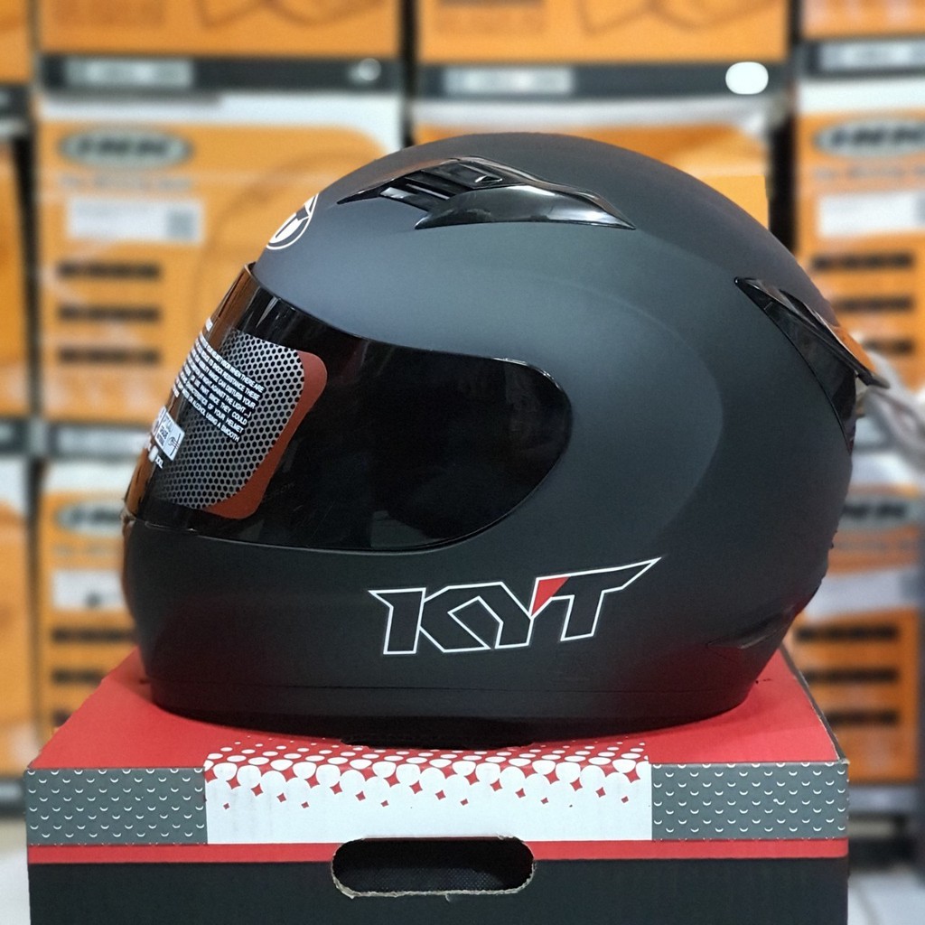 Jual Helm KYT R 10 Solid Black Doff (Original) | Shopee Indonesia